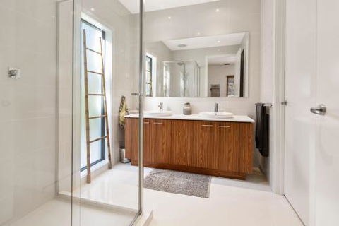 CATALINA MOUNT ELIZA - Kingaroy Accommodation 4