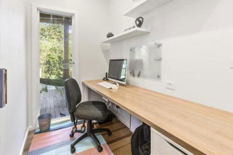 COASTAL BREEZE BALNARRING - Kingaroy Accommodation 2