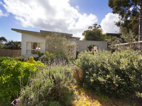 HOME SWEET HOME MOUNT MARTHA - Kingaroy Accommodation 1