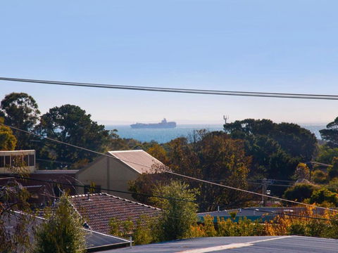 FAMILY GETAWAY DROMANA - Kingaroy Accommodation 5