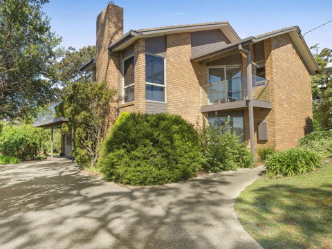 VIEWS At MCCRAE..... - Kingaroy Accommodation 3