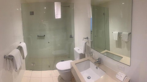 RNR Light Square - Kingaroy Accommodation 3