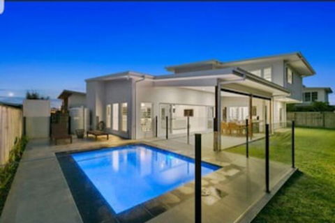 THE BEACH OASIS At 360 - Kingaroy Accommodation 0