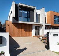Portrush Luxury B  B - Kingaroy Accommodation