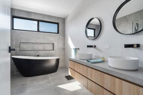 Portrush Luxury B & B - Kingaroy Accommodation 4