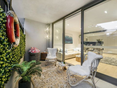 SEA TEMPLE MORNINGTON - Kingaroy Accommodation 2
