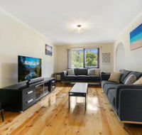 Family Getaway Walk to Bay Beach - Kingaroy Accommodation