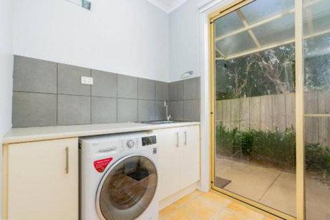 VIEWS FOREVER INVERLOCH - Kingaroy Accommodation 2