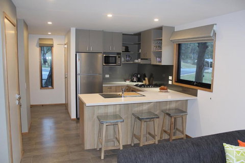 Faraya Chalet - Kingaroy Accommodation 3