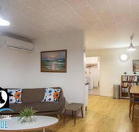 Retro Groovy Pad Pt Elliot - Kingaroy Accommodation