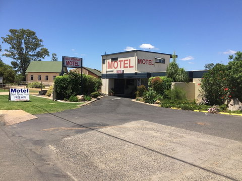 Millmerran Motel - Kingaroy Accommodation 0