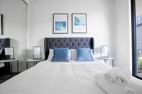 Trendy Livingstyle 2br@moonee Ponds Wifi+parking - Kingaroy Accommodation 1
