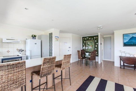Home Away From Home With Sweeping Ocean Views Unit 12 60 Peregian Esplanade - Kingaroy Accommodation 1