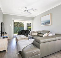 Wowly Waters Pet Friendly 1 Min Walk to Beach - Kingaroy Accommodation