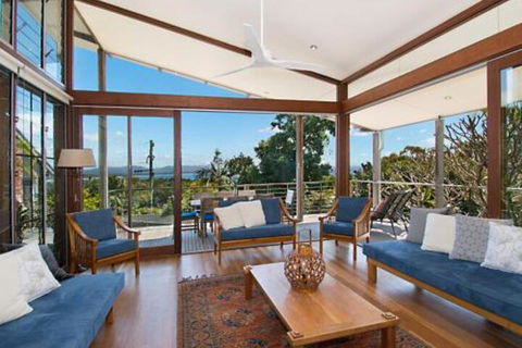 Above The Pass - Kingaroy Accommodation 0