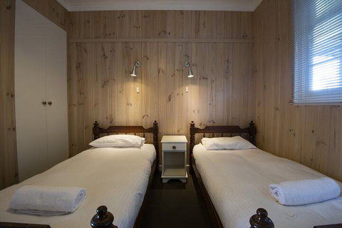 Rivendale - Kingaroy Accommodation 7