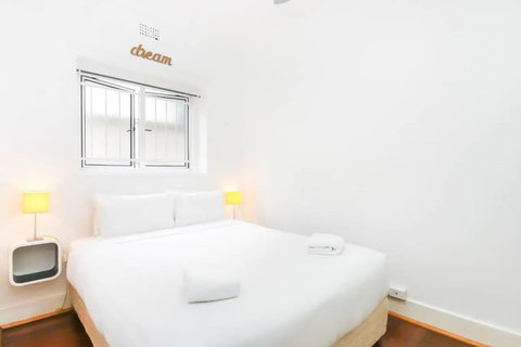 Quiet 1 Bedroom Apartment 5 Minutes From CBD - Kingaroy Accommodation 5