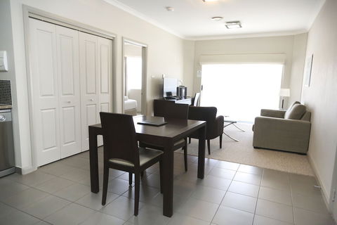Centrepoint Apartments - Kingaroy Accommodation 6