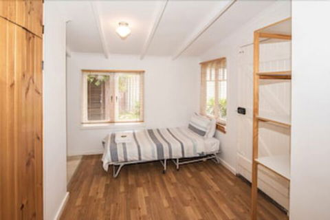 Storm Bay Cottage - Kingaroy Accommodation 3