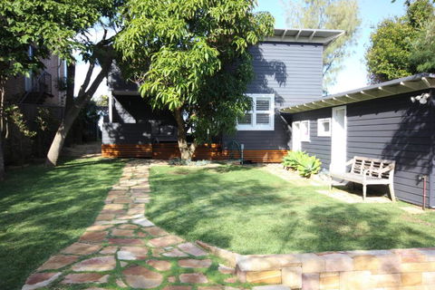 SEA URCHIN - Kingaroy Accommodation 6