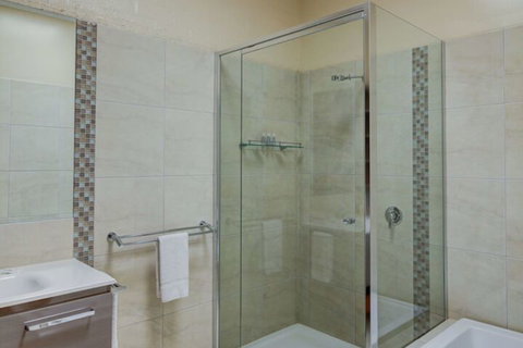 Harbour Lights - Kingaroy Accommodation 3