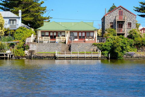 Harbour Lights - Kingaroy Accommodation 7