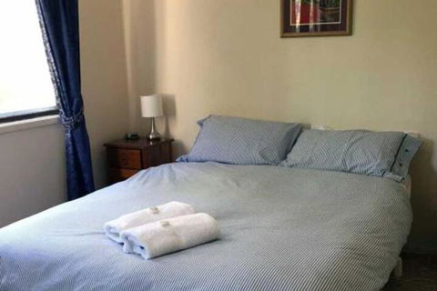 Alexander Cottage - Kingaroy Accommodation 2
