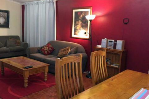 Alexander Cottage - Kingaroy Accommodation 0
