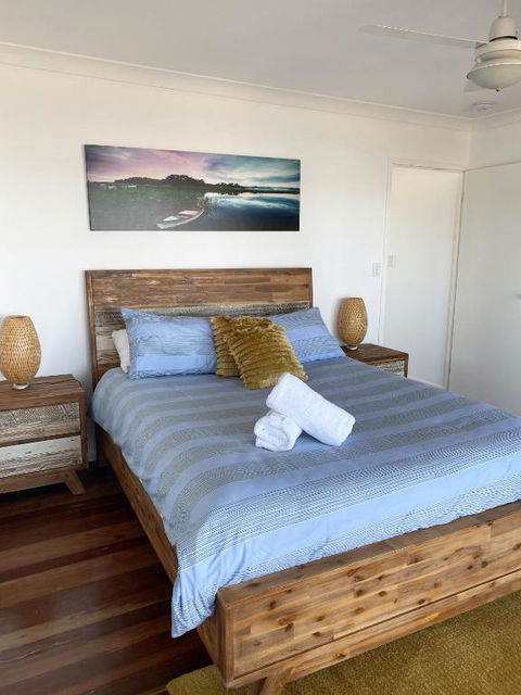Happy Tides Beachfront Holiday Home - Kingaroy Accommodation 6