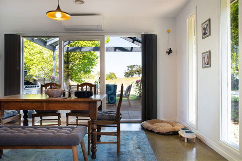 Wayward Cottage - Kingaroy Accommodation 6