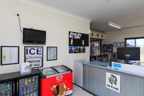 Reflections Holiday Parks Lake Keepit - Kingaroy Accommodation 2