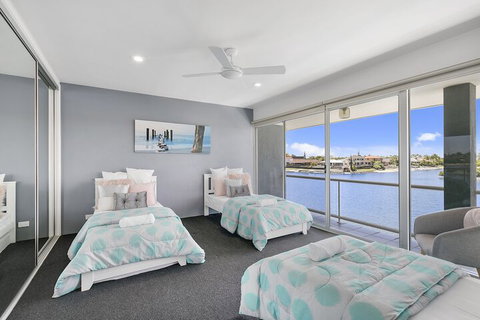 Havana Blue - Large 4 Bedroom Home - Kingaroy Accommodation 4