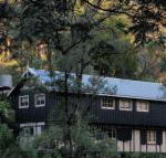 Walhalla Coach House - Kingaroy Accommodation
