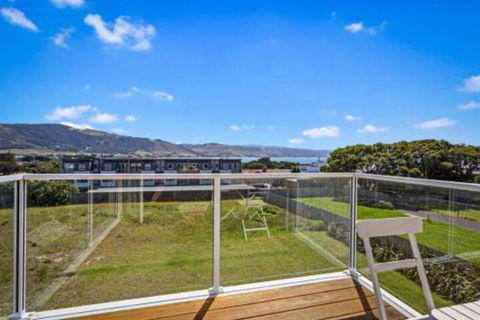 SEA NOOK Seconds From The Beach - Kingaroy Accommodation 0