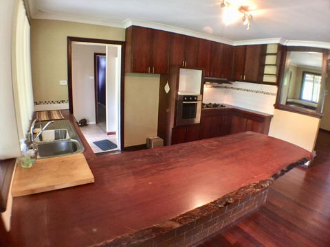 Vasse Cottage - Kingaroy Accommodation 5