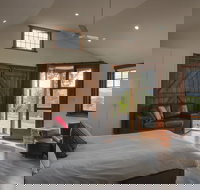 131 Your Vineyard Home in the heart of the Vale - Kingaroy Accommodation