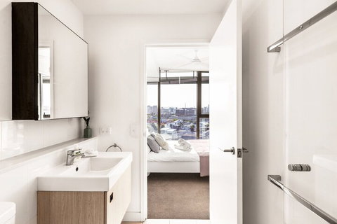 Laguna Apartment - Kingaroy Accommodation 6