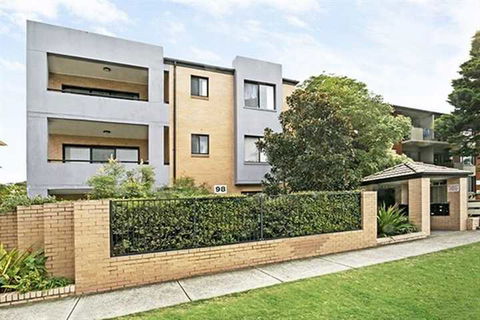 Walking Distance To Coogee Beach MOUNT - Kingaroy Accommodation 1
