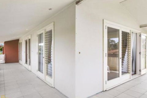 Campbell Cove 60 Campbell Avenue - Kingaroy Accommodation 3