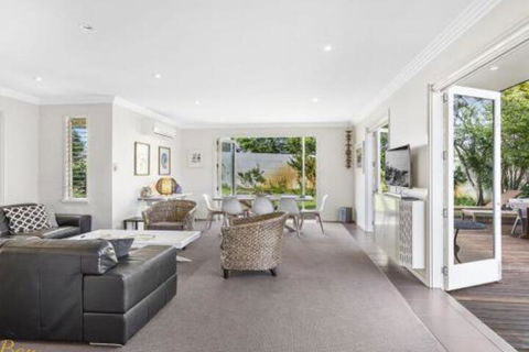 Campbell Cove 60 Campbell Avenue - Kingaroy Accommodation 5