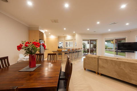 Simms Retreat - Kingaroy Accommodation 5