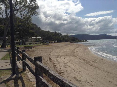 Hazelwood Gardens Apartment - Kingaroy Accommodation 6