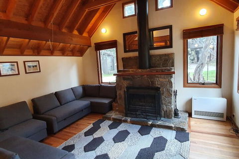 SNOWED INN Apartment - Kingaroy Accommodation 3