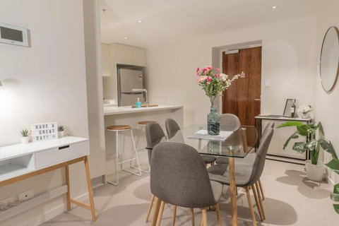 Highlife LuxuryCarparkWifiPoolGymNetflix - Kingaroy Accommodation 4