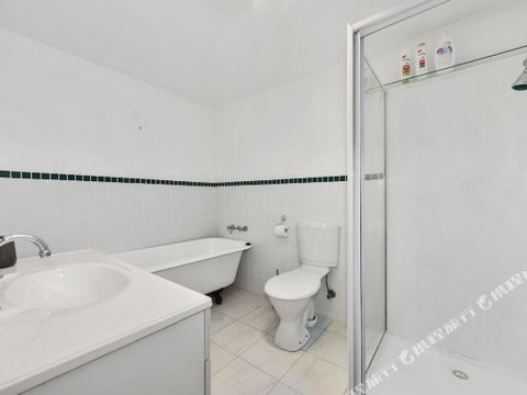 Family Friendly Weatherboard Cottage - Kingaroy Accommodation 2