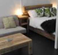 The Jungle Stays - Kingaroy Accommodation