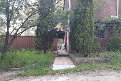 Gowrie Agapanthous - Kingaroy Accommodation 3