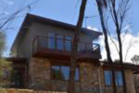 Of Stone & Wood Guesthouse Secluded Getaway! - Kingaroy Accommodation 0