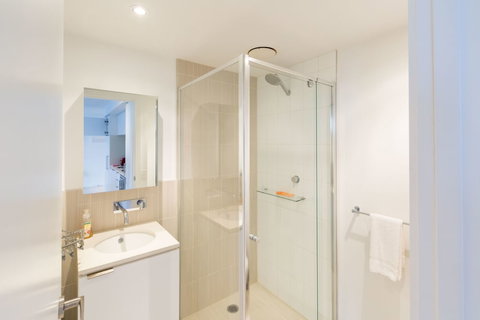 TIARA, 1BDR Southbank Apartment - Kingaroy Accommodation 1