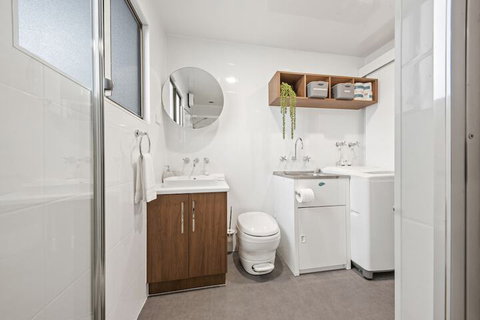 Boats And Bedzzz Houseboat Stays & Renmark River Villas - Kingaroy Accommodation 2